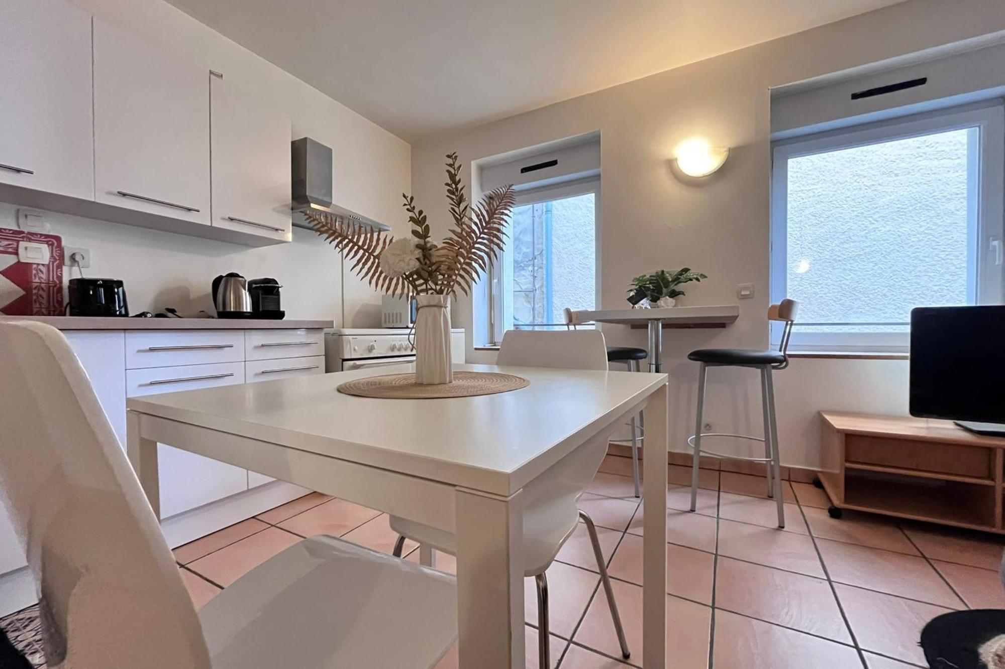 Le Studio Theolier Downtown - Close To Pedestrian Street Tournon-sur-Rhone Ngoại thất bức ảnh
