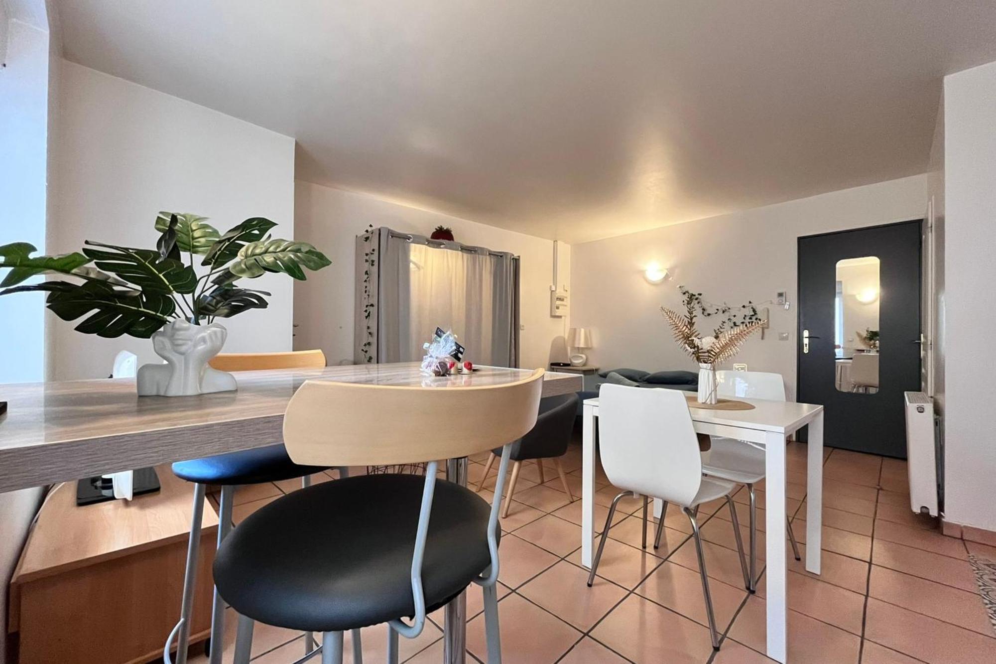 Le Studio Theolier Downtown - Close To Pedestrian Street Tournon-sur-Rhone Ngoại thất bức ảnh